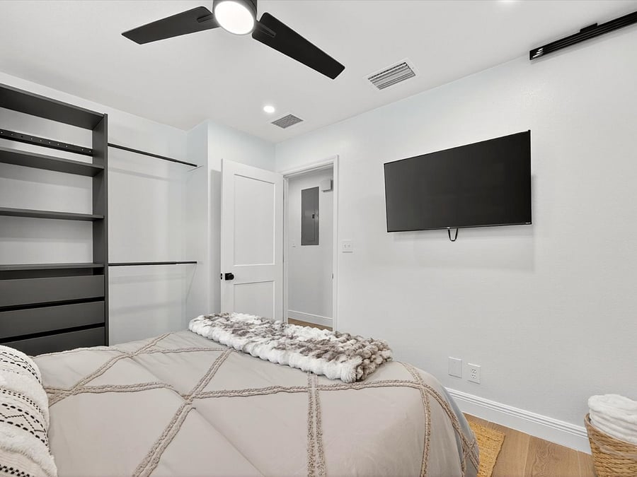 Furnished Finder property 894869_1 photo 27