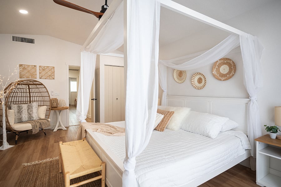Master  Bedroom