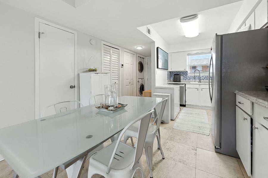Furnished Finder property 894902_1 photo 15