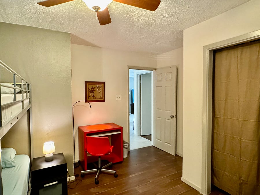 Furnished Finder property 894917_1 photo 11