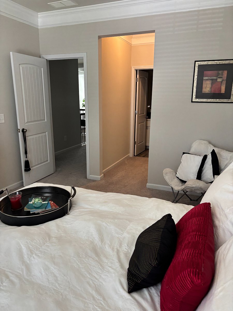 Furnished Finder property 894921_1 photo 11