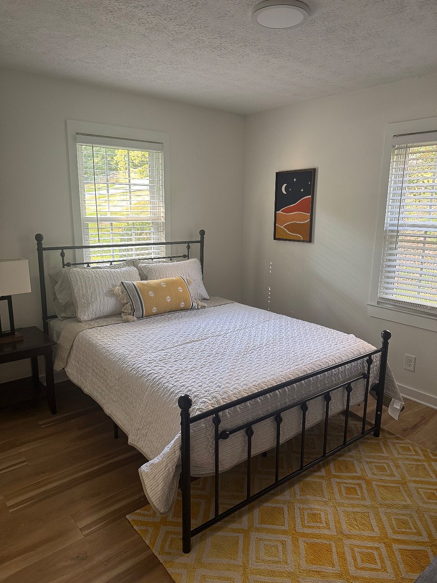 Furnished Finder property 894924_1 photo 9
