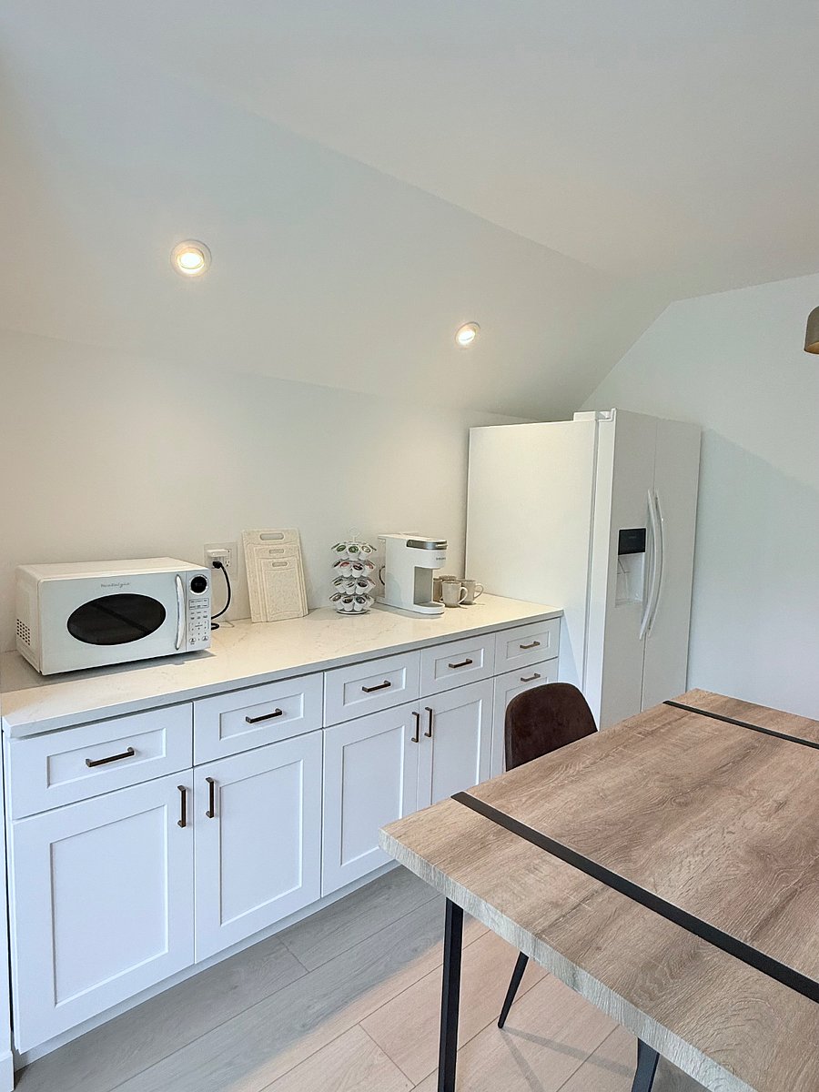 Furnished Finder property 894936_1 photo 24