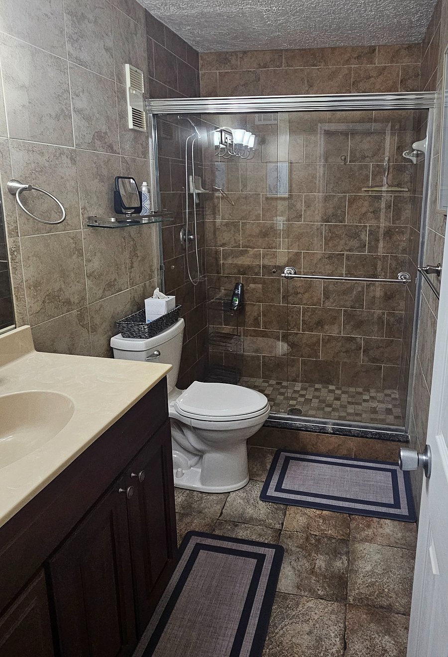 Furnished Finder property 894937_1 photo 10