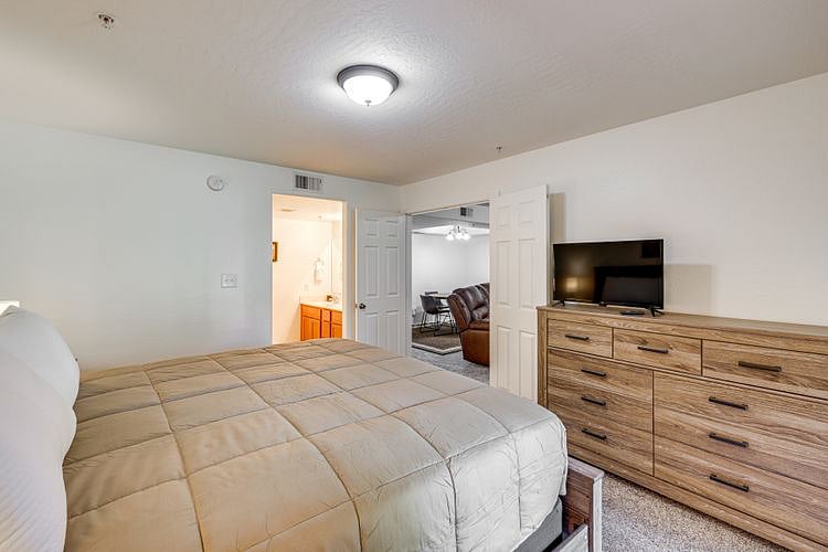 Furnished Finder property 894946_1 photo 7