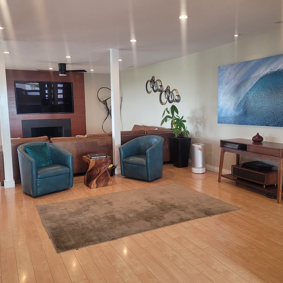 Siting area perfect for a morning cup of coffee or  tea. 