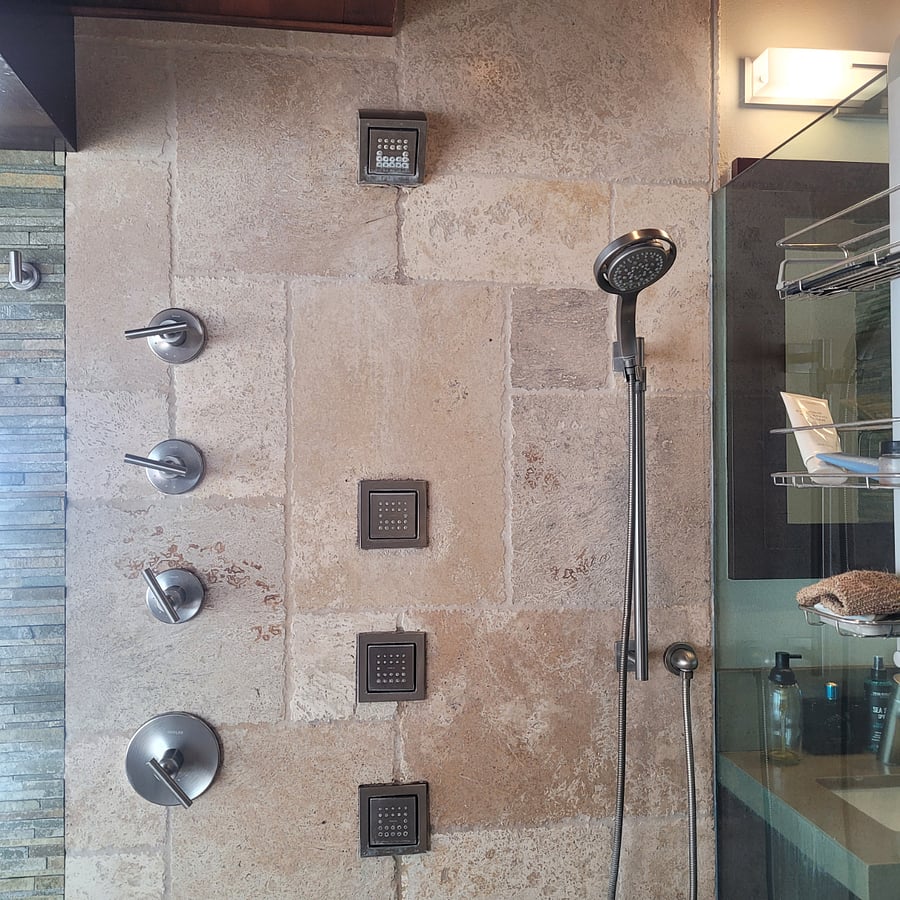 Master bath with multiple shower heads
