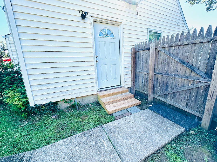 Furnished Finder property 894956_1 photo 1
