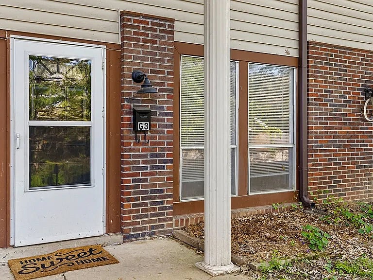 Furnished Finder property 894995_1 photo 17
