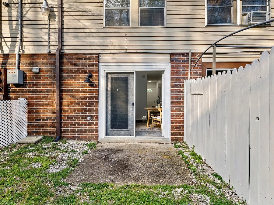 Furnished Finder property 894995_1 photo 22