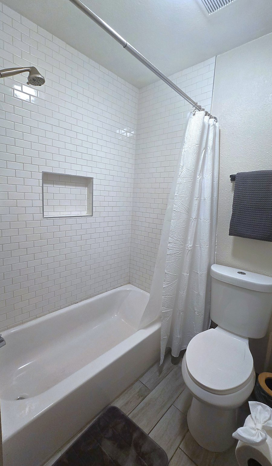 Furnished Finder property 895003_1 photo 11