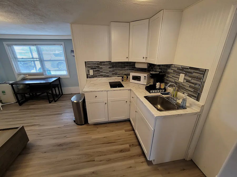 Furnished Finder property 895004_1 photo 4