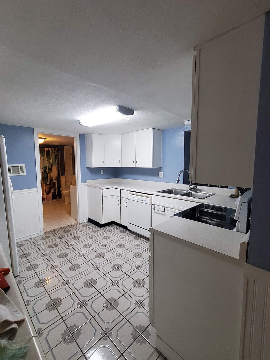 Furnished Finder property 895025_1 photo 16