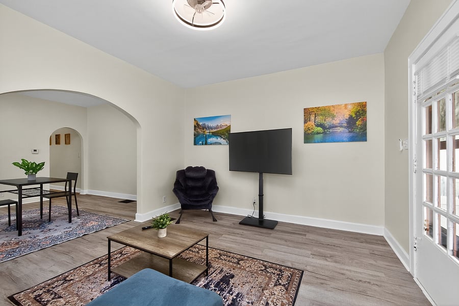 Furnished Finder property 895046_1 photo 3
