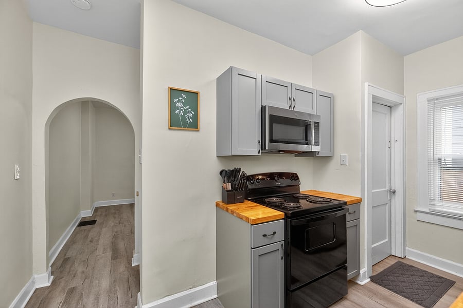 Furnished Finder property 895046_1 photo 11