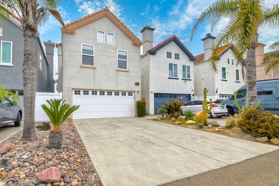No beach parking problems with private garage