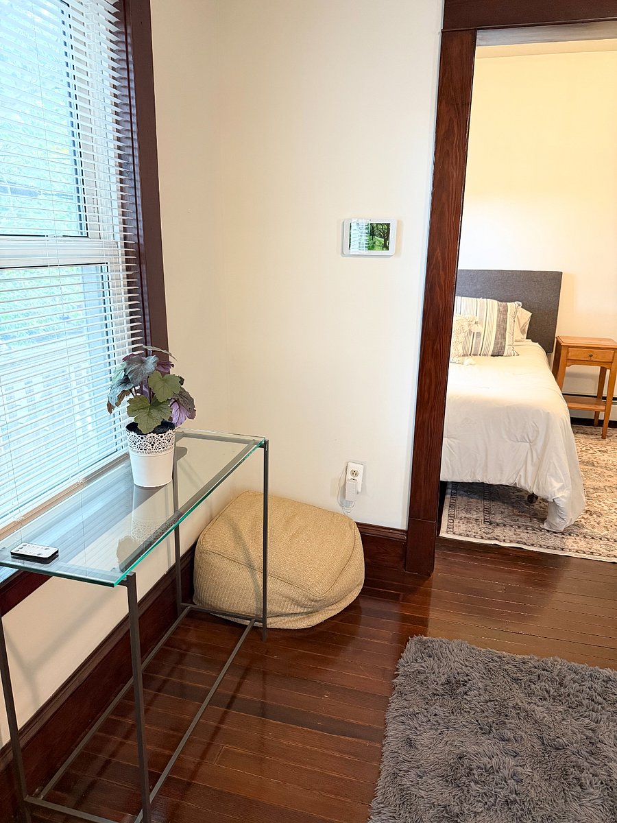 Furnished Finder property 895051_1 photo 17