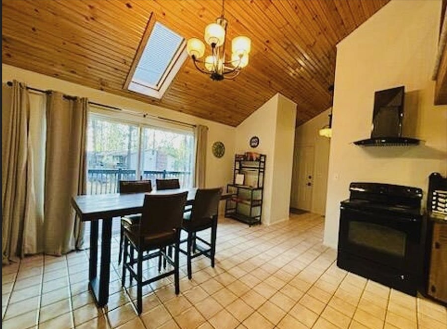 Furnished Finder property 895061_3 photo 5