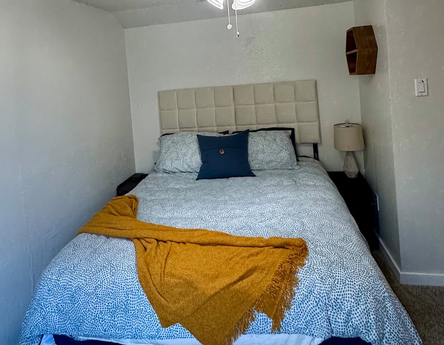 Queen sized bed.