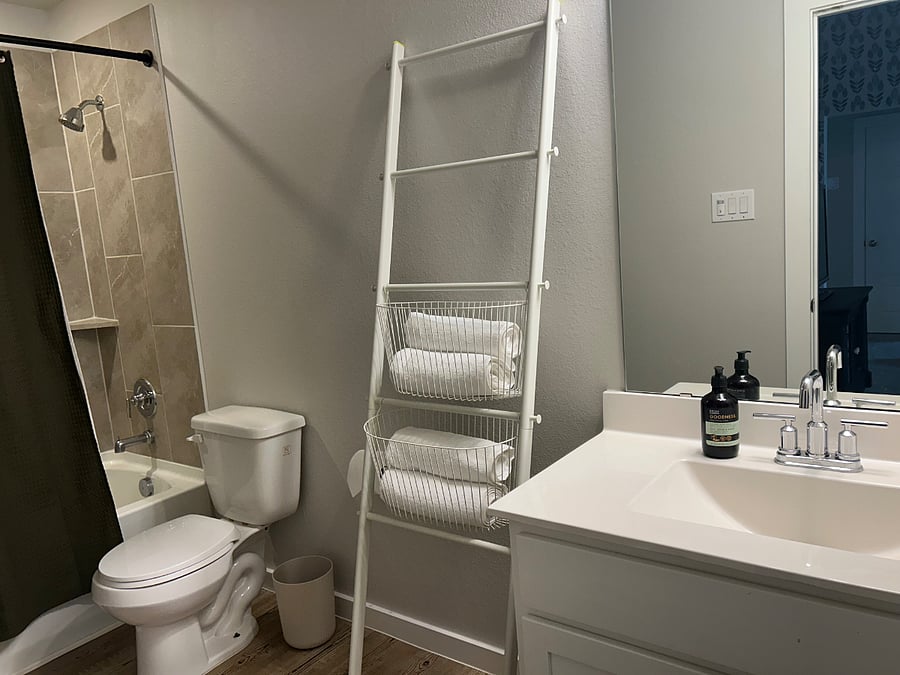 Furnished Finder property 895072_1 photo 30