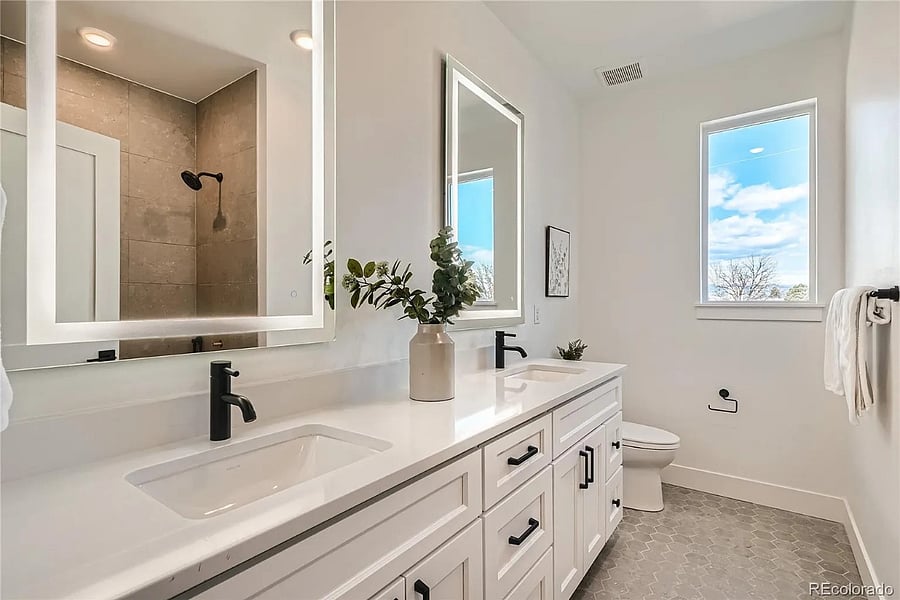 Furnished Finder property 895104_1 photo 9