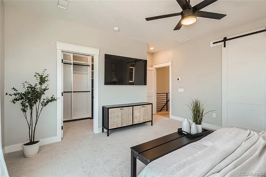 Furnished Finder property 895104_1 photo 5