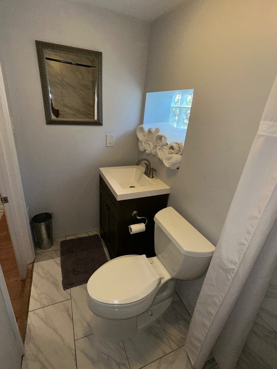 Furnished Finder property 895106_1 photo 4