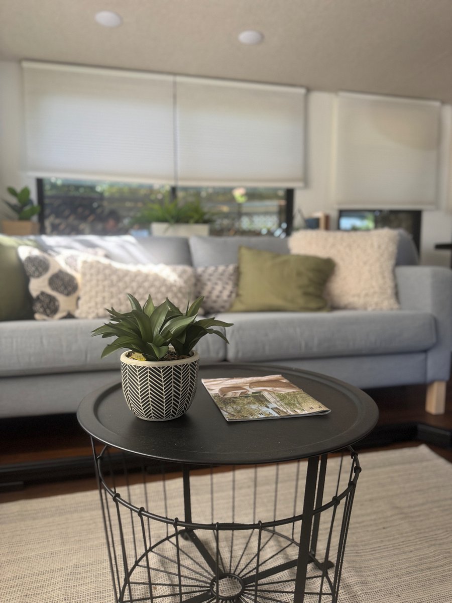 Furnished Finder property 895110_1 photo 30