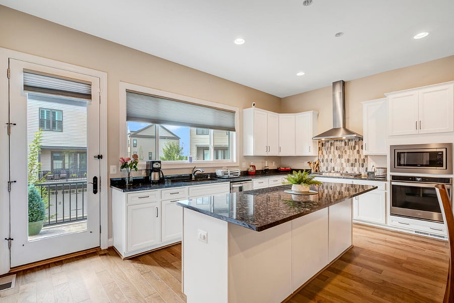 Furnished Finder property 895182_1 photo 62