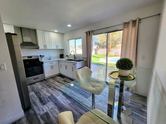Furnished Finder property 895185_1 photo 11