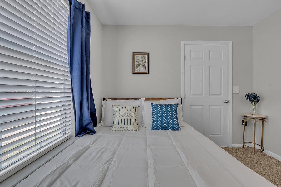 Furnished Finder property 895210_1 photo 4