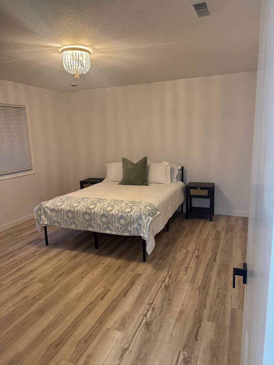 Larger bedroom with closet