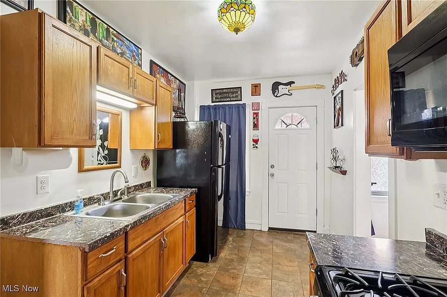 Furnished Finder property 895214_1 photo 11