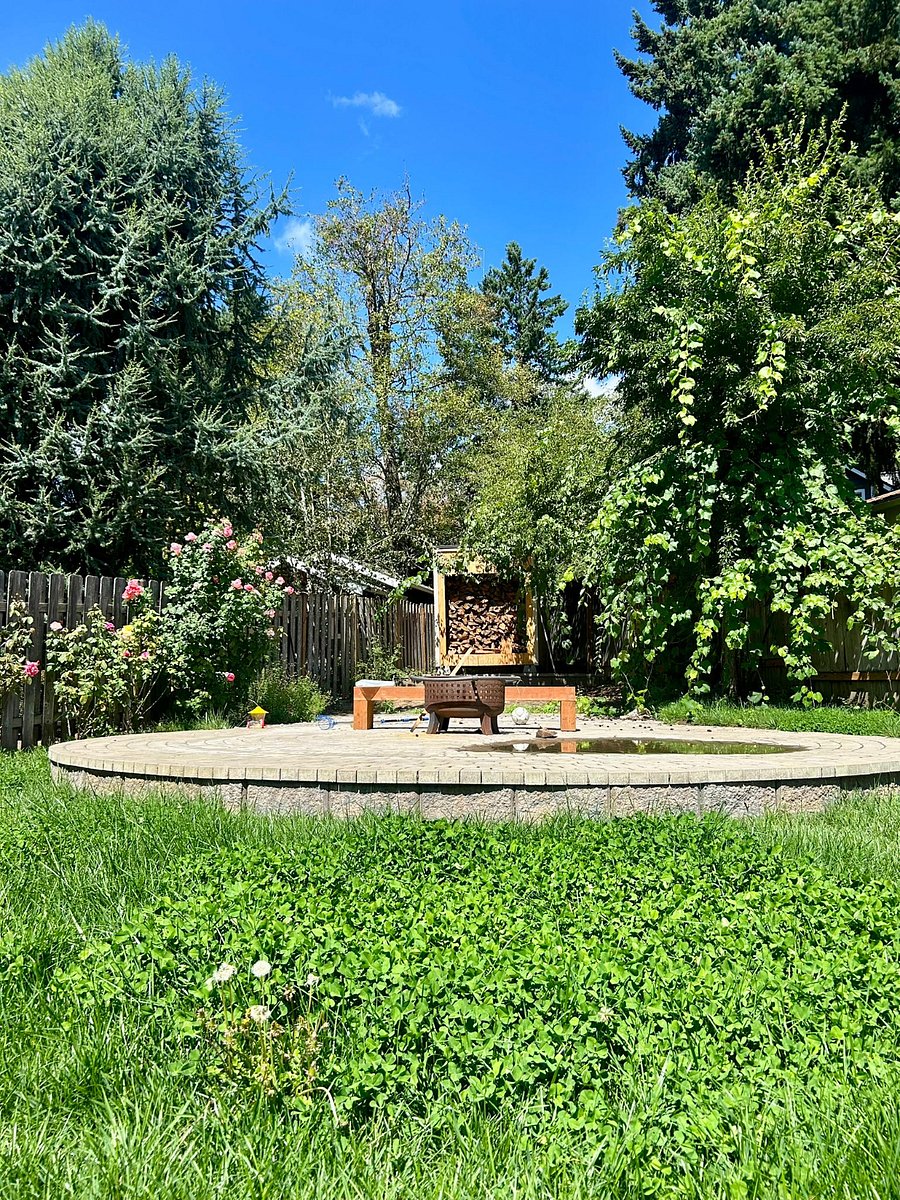 Furnished Finder property 895228_1 photo 25