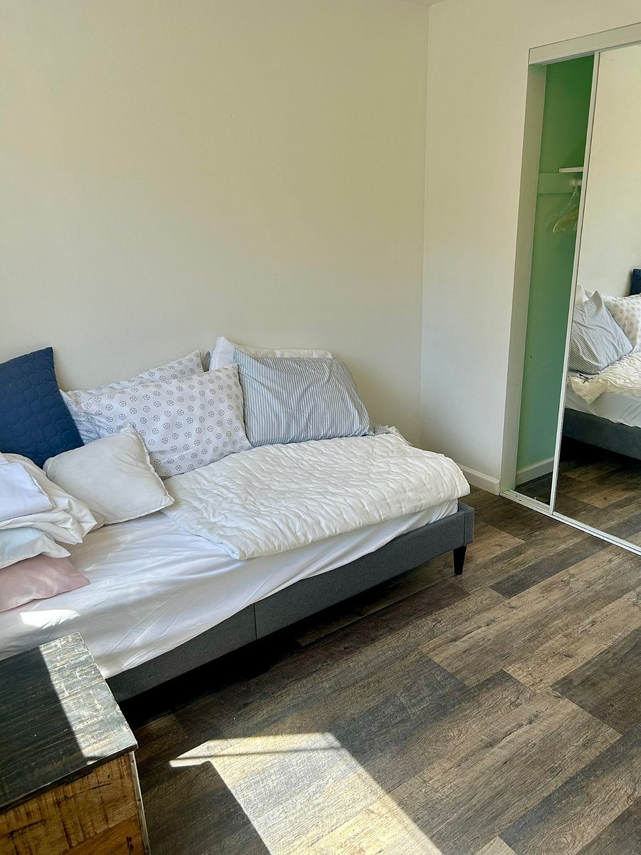 Furnished Finder property 895228_1 photo 15