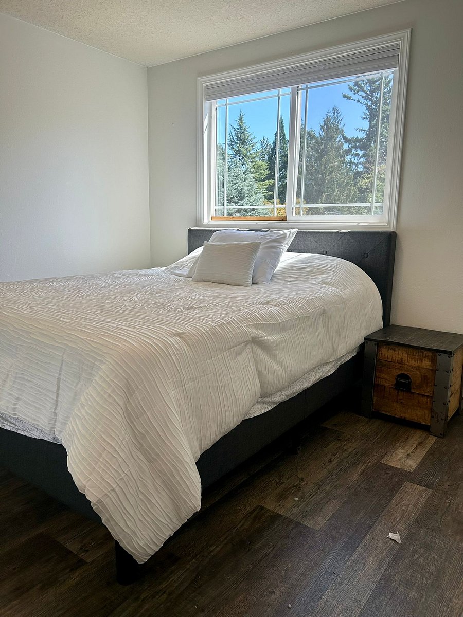 Furnished Finder property 895228_1 photo 16