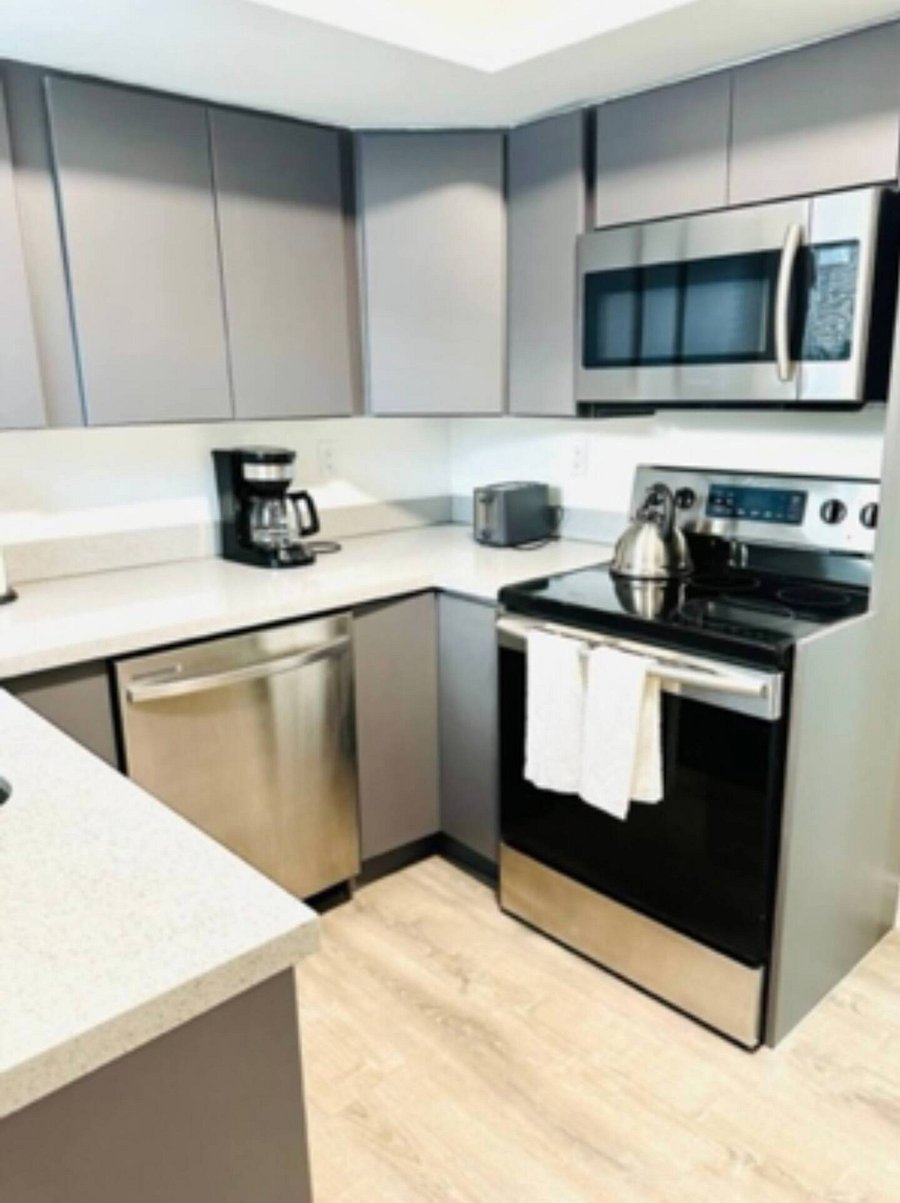 Furnished Finder property 895235_1 photo 4