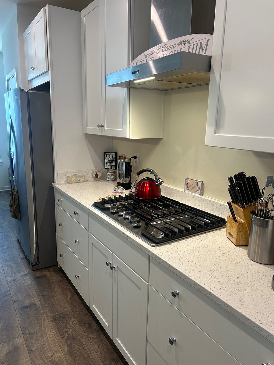 Furnished Finder property 895243_1 photo 5
