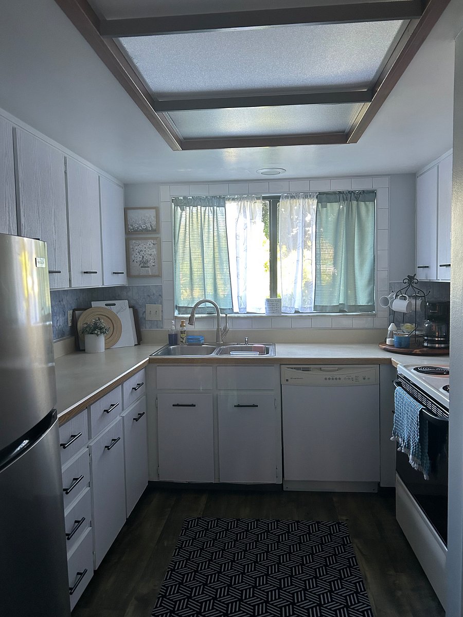 Furnished Finder property 895268_1 photo 5
