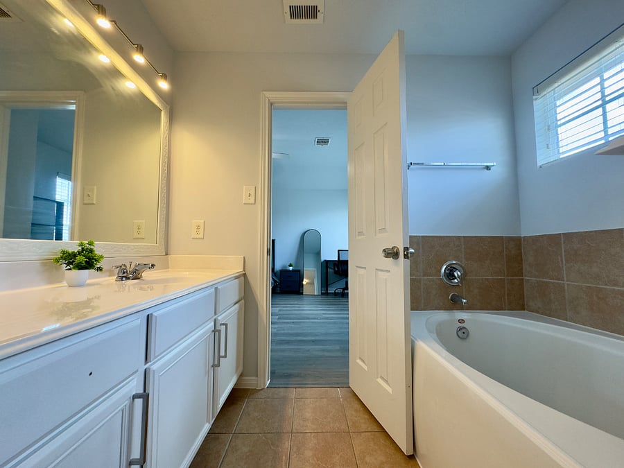 Furnished Finder property 895284_1 photo 3