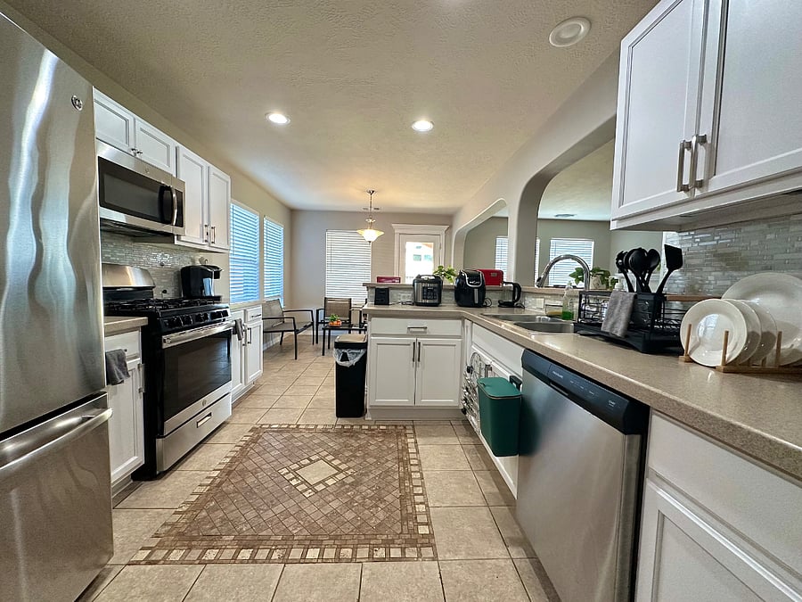 Furnished Finder property 895284_1 photo 14