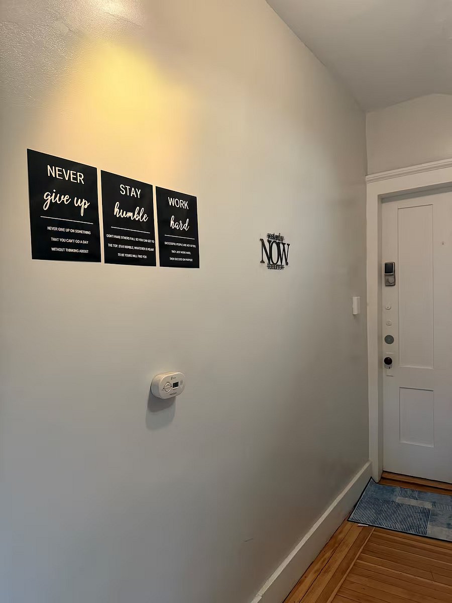 Furnished Finder property 895287_1 photo 12