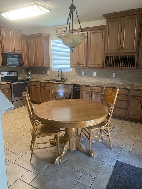 Furnished Finder property 895290_1 photo 8