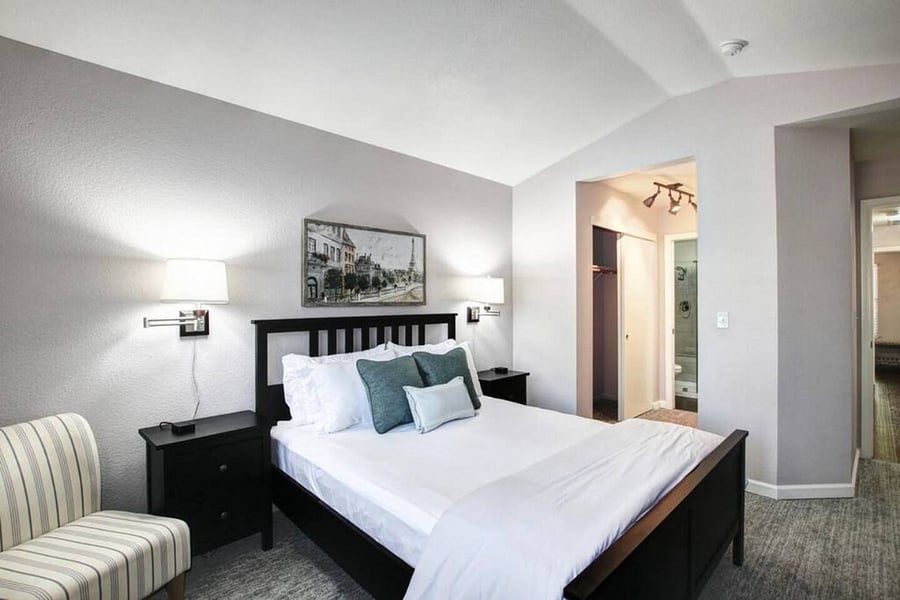Furnished Finder property 895303_1 photo 15