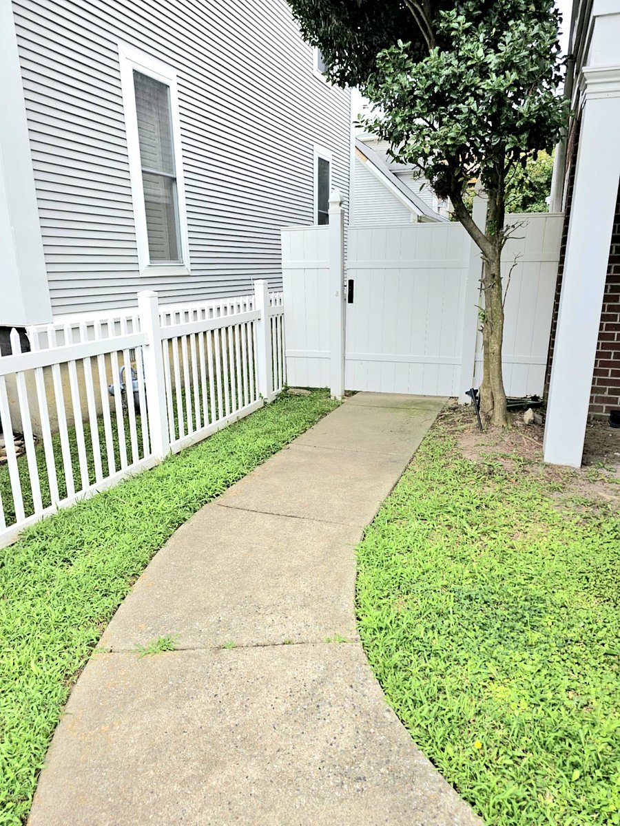 Furnished Finder property 895308_1 photo 17