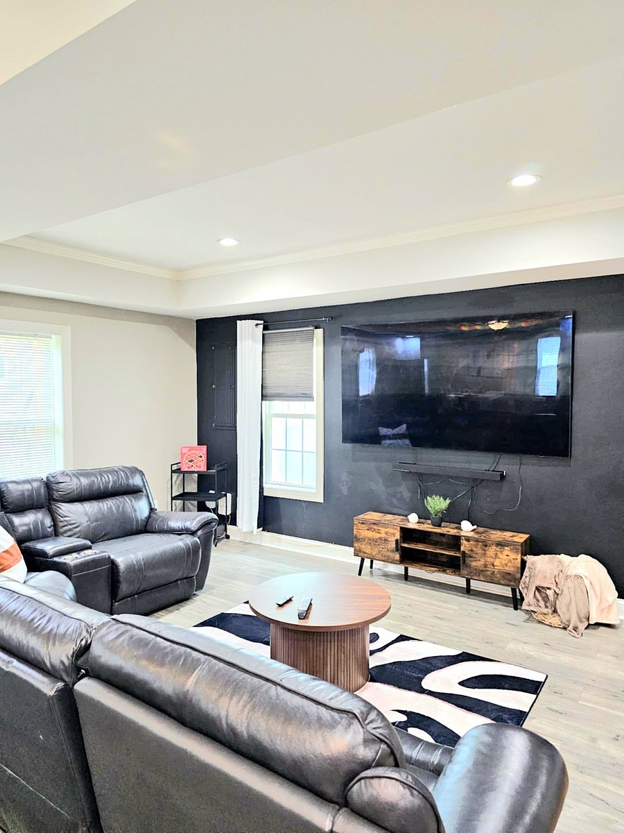 Furnished Finder property 895308_1 photo 25
