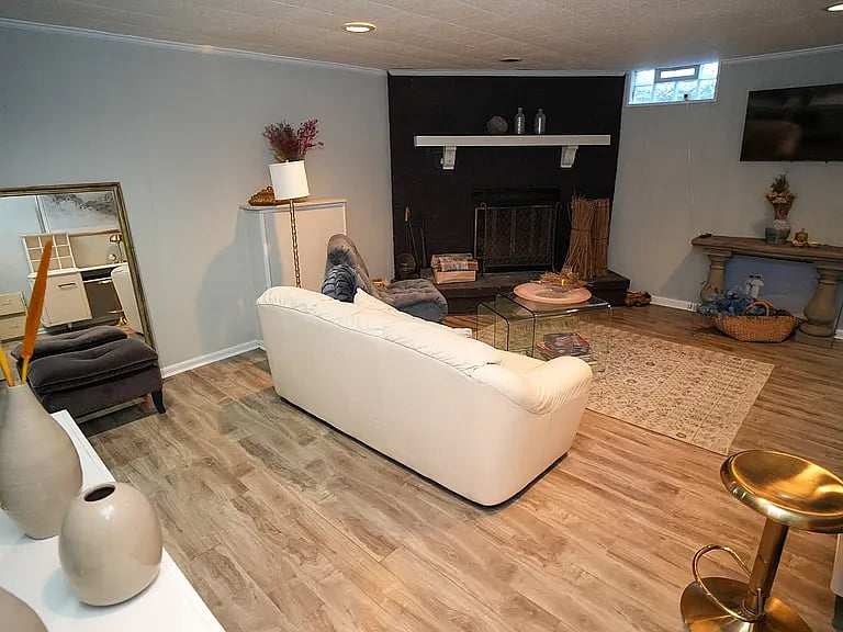 Furnished Finder property 895316_1 photo 13