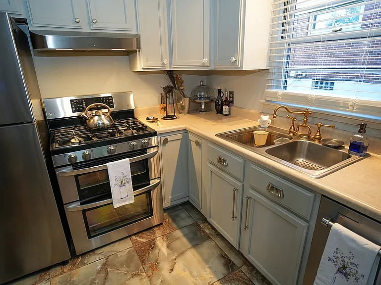 Furnished Finder property 895316_1 photo 6