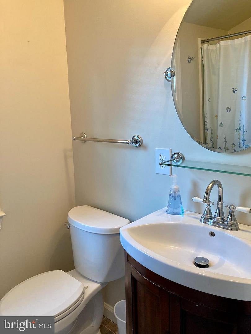 Furnished Finder property 895318_1 photo 24