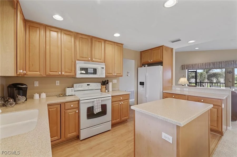 Furnished Finder property 895319_1 photo 14